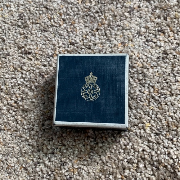 Royal Worcester Bone China Thimble - Rose - Picture 2 of 4